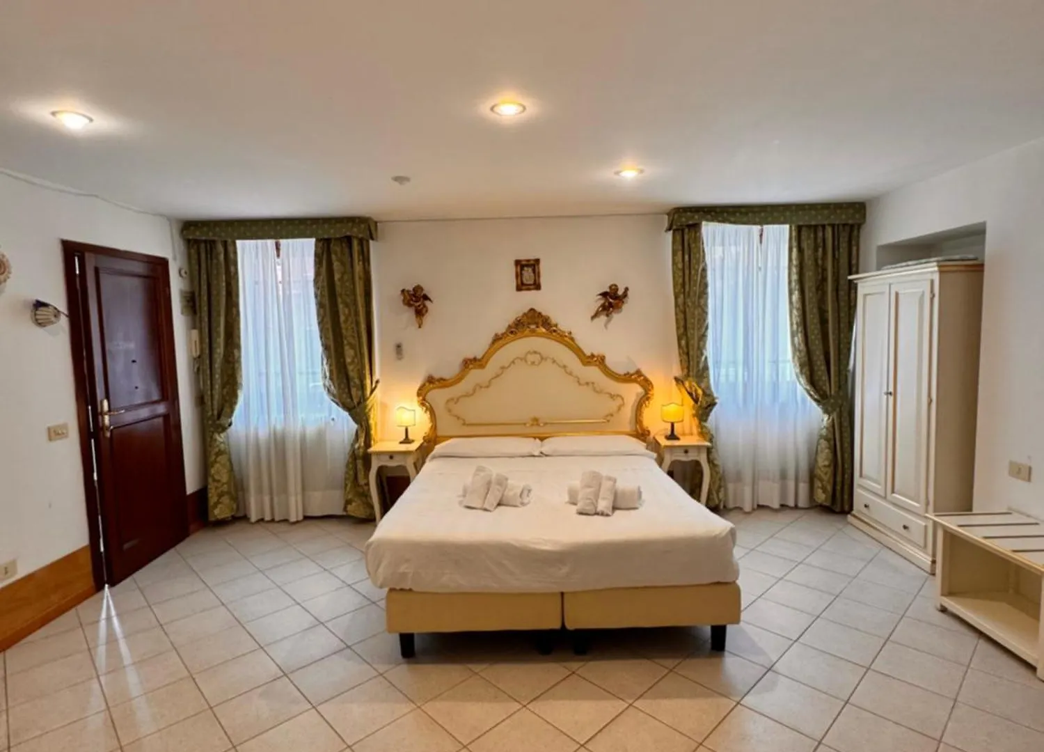 Ca' De Le Capuzine Hotel Venice 0*,