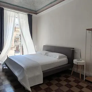 Palazzo Del Verga 2*, Catania Italia