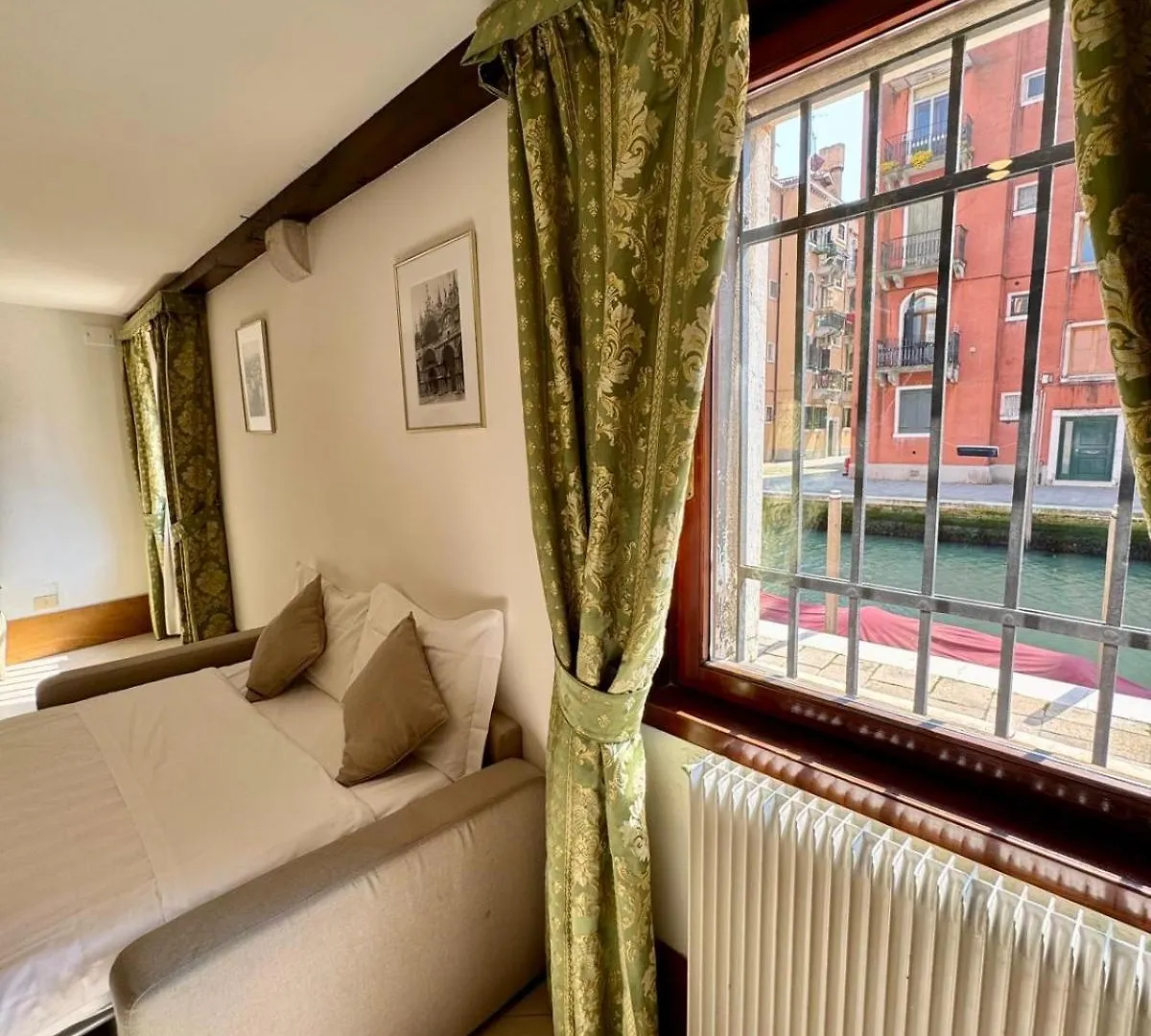 Hotel Ca' De Le Capuzine Venezia Affittacamere